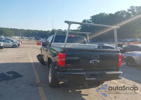 2018 Chevrolet Silverado 1500 2Lt z USA, uszkodzony, nr VIN 3GCUKREC8JG276023